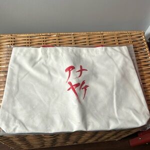 Tote bag Annayake. New still in plastic bag